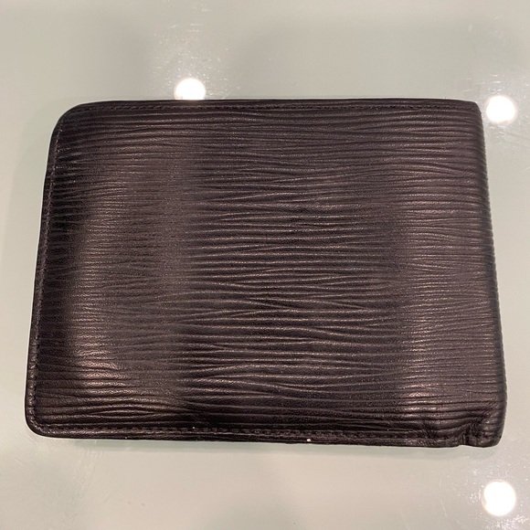 LV Multiple Wallet - Picture 5 of 5